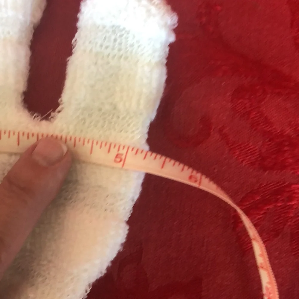 🌵 3/$15 White water shower bath scrubbing glove (see description)